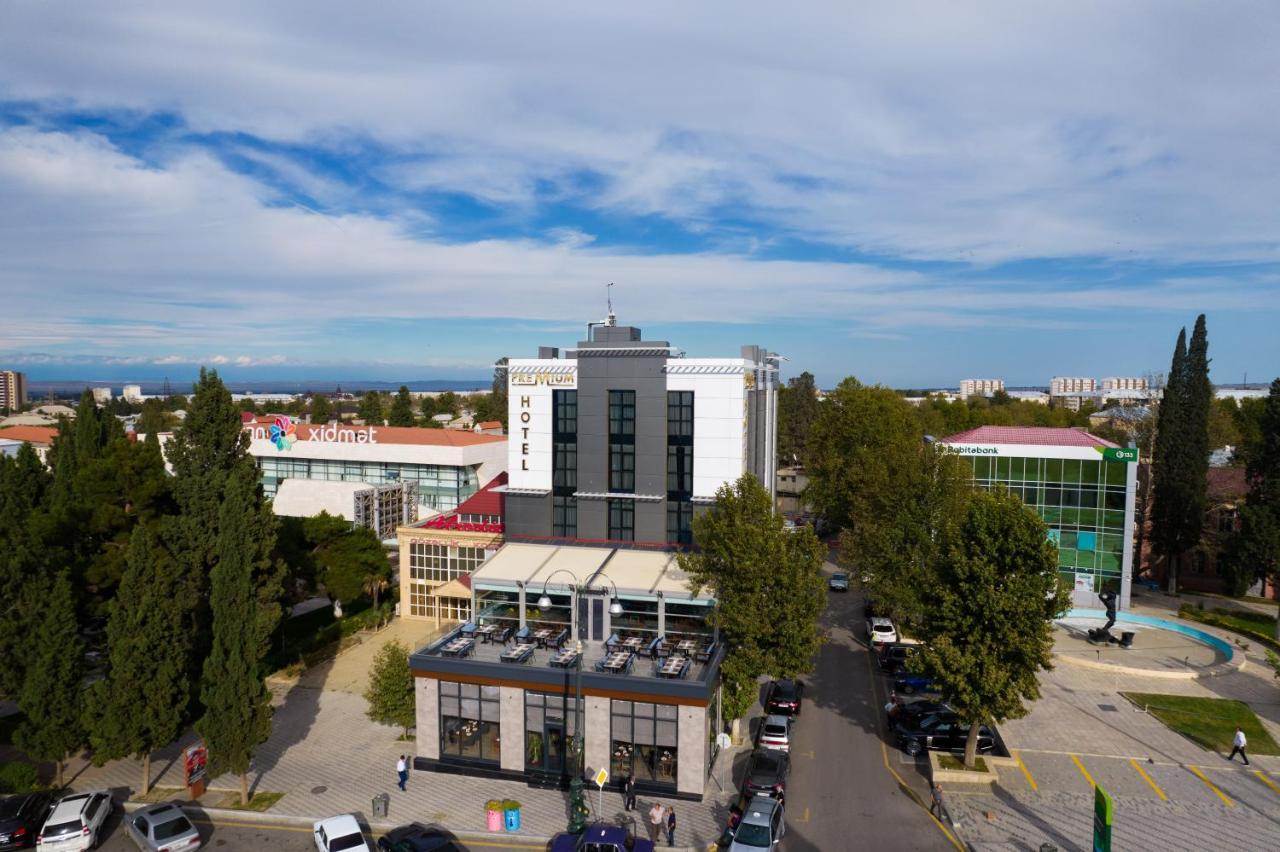 Premium Hotel Ganja Esterno foto
