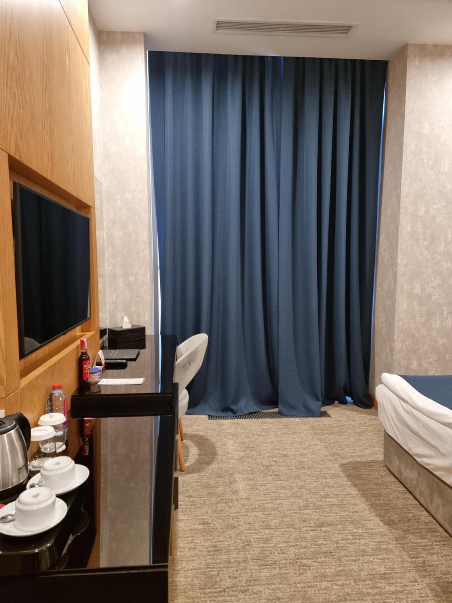 Premium Hotel Ganja Esterno foto